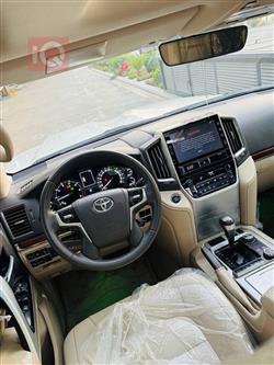 تويوتا لاندكروزر